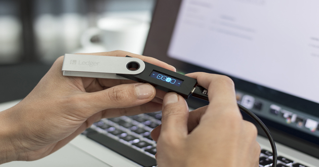 zabezpecenie kryptomien ledger nano s