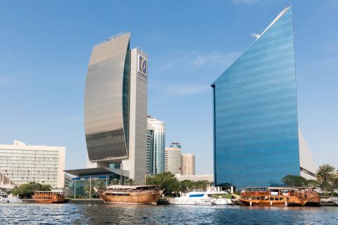 dubaj centralna banka kryptomeny